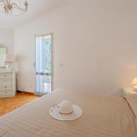 Elena Fronte Mare Bados- Pittulongu- Golfo Aranci Vakantiehuis *